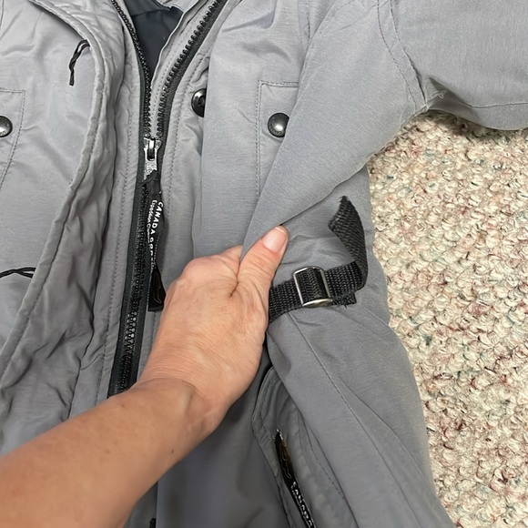 Canada Goose trillium parka - Picture 6 of 15